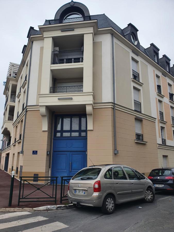 Ferienwohnung Le Baron Le Blanc-Mesnil Exterior foto